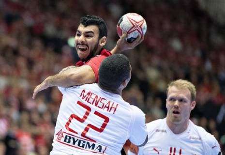Ahmed Khairy of Egypt against Mads Mensah of Denmark during the men s IHF Handball World Championship Main Round Group 2 match between Egypt and Denmark in Herning Denmark Monday Jan 21 2019 Herning Jylland Denmark,  Copyright: HenningxBagger HenningxBaggerx COP105 spdk20190121-211827-L