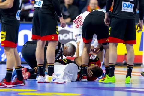 Martin Strobel No 19 Germany is injured from the field Croatia vs Germany Main Round Handball IHF Handball World Championship 21 01 19 Cologne North Rhine-Westphalia Germany Lanxess Arena Copyright: xAgentur54Gradx xFelixxKoenigx