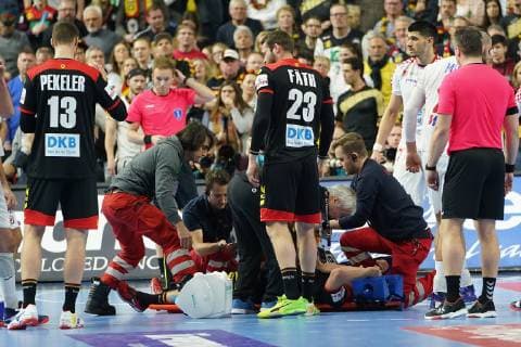 GER IHF WM 2019 Croatia CRO vs. Germany GER 21 01 2019 Lanxess Arena Cologne GER IHF WM 2019 Croatia CRO vs. Germany GER in picture picture shows Martin Strobel GER 19 injured himself severely treated nordphotox xMeuter nph00351