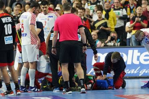 GER IHF WM 2019 Croatia CRO vs. Germany GER 21 01 2019 Lanxess Arena Cologne GER IHF WM 2019 Croatia CRO vs. Germany GER in picture picture shows Martin Strobel GER 19 injured himself severely treated nordphotox xMeuter nph00351