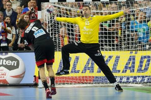 GER IHF WM 2019 Croatia CRO vs Germany GER 21 01 2019 Lanxess Arena Cologne GER IHF WM 2019 Croatia CRO vs Germany GER picture shows Marin Å ego Goalkeeper CRO 55 in duel against Uwe Gensheimer GER 3 nordphotox xMeuter nph00351