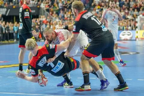 GER IHF WM 2019 Croatia CRO vs Germany GER 21 01 2019 Lanxess Arena Cologne GER IHF WM 2019 Croatia CRO vs Germany GER picture shows Patrick Wiencek GER 7 Zeljko Musa CRO 28 nordphotox xMeuter nph00351