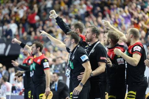 Cheers on the German bench In the middle Coach Christian Prokop Germany Coach Germany Croatia Handball WM 2019 Cologne Copyright: xEIBNER rrzx ep_rrz