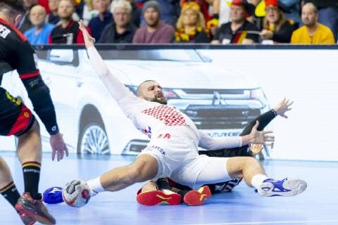 Zeljko Musa Nr 28 Croatia vs. Patrick Groetzki Nr 24 Germany Croatia vs Germany Main Round Handball IHF Handball World Championship 21 01 19 Cologne Nordrhein Westfalen Germany Lanxess Arena Copyright: xAgentur54Gradx xFelixxKoenigx