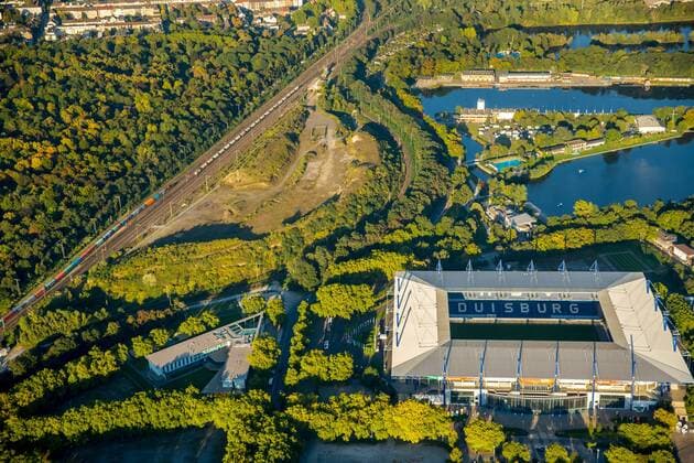 Deutsche Bahn wants to recultivate the gravel dump north of Sportpark Wedau planned Sporthalde Wedau Regattabahn wedau and Wedaustadion MSV Arena Show in Land Arena Duisburg Youth Hostel Duisburg Sportpark Duisburg Wedau Duisburg Ruhr area North Rhine-Westphalia Germany ATTENTIONxMINDESTHONORARx60xEURO