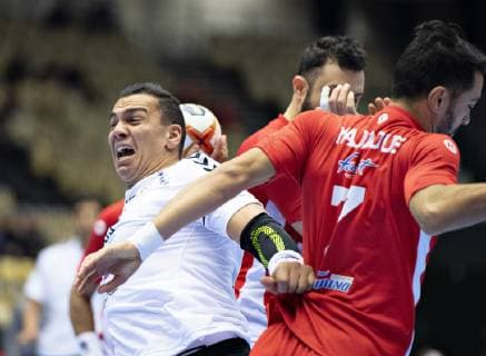 Mohamed Shebib of Egypt against Skander Zaidi of Tunisia during the men s IHF Handball World Championship Main Round Group 2 match between Tunisia and Egypt in Herning Denmark Wednesday Jan 23 2019 Herning Jylland Denmark,  Copyright: HenningxBagger HenningxBaggerx COP103 spdk20190123-160247-L