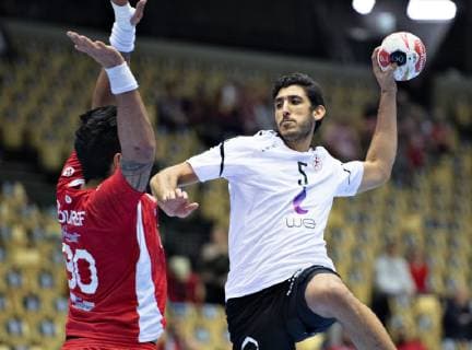Yahia Omar of Egypt and Marouan Chouiref of Tunisia during the men s IHF Handball World Championship Main Round Group 2 match between Tunisia and Egypt in Herning Denmark Wednesday Jan 23 2019 Herning Jylland Denmark,  Copyright: HenningxBagger HenningxBaggerx COP103 spdk20190123-160552-L