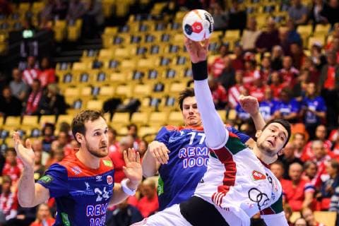 190123 Bence Banhidi of Hungary in a duel with Christian O Sullivan and Magnus Abelvik R¿d of Norway during the IHF World Handball Championship match between Norway and Hungary on January 23 2019 in Herning Photo Petter Arvidson BILDBYR u0081N kod PA 92212,  Copyright: PETTERxARVIDSON BB190123PA007