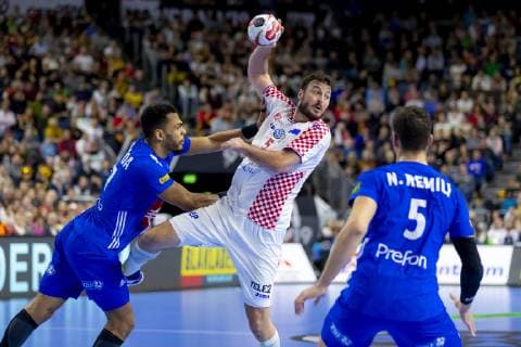 Domagoj Duvnjak Nr 5 Croatia vs Adrien Dipanda Nr 27 France and Nedim Remili Nr 5 France vs Croatia Main Round Handball IHF Handball World Championship 23 01 19 Cologne Nordrhein Westfalen Germany Lanxess Arena Copyright: xAgentur54Gradx xFelixxKoenigx