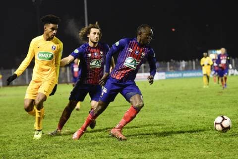Magloire Mbimbe Doumbe (Viry) vs MBENGUE Adama (Caen) BAYSSE Paul (Caen) FOOTBALL : Viry Chatillon vs Caen - 1 16e Finale Coupe de France - 23 01 2019 JBAutissier Panoramic 