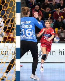 23 01 2019 Germany Bietigheim Handball Bundesliga Women 12 Matchday Season 2018 2019 SG BBM Bietigheim vs. Thuringia HC v l Ann Cathrin Giegerich THC Angela Malestein BBM