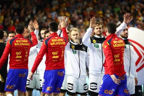 both teams welcome Germany vs Spain IHF Men Handball World Championship 23 01 2019 Photographer Neis Eibner Germany vs Spain IHF Men Handball World Championship 23 01 2019 Cologne Copyright: xEIBNER Alexander_Neisx EP_ANS