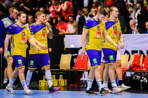 190123 Albin Lagergren Linus Arnesson Niclas Ekberg and Lukas Nilsson of Sweden looks dejected during the IHF World Handball Championship match between Denmark and Sweden on January 23 2019 in Herning Photo Petter Arvidson BILDBYR N code PA 92213,  Copyright: PETTERxARVIDSON BB190123PA083