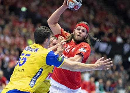 Mikkel Hansen of Denmark against Kim Andersson of Sweden during the men s IHF Handball World Championship Main Round Group 2 match between Denmark and Sweden in Herning Denmark Wednesday Jan 23 2019 Herning Jylland Denmark,  Copyright: HenningxBagger HenningxBaggerx COP105 spdk20190123-211040-L