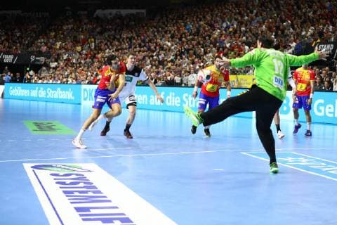 Ferran Sala Sole Spain meets Silvio Heinevetter Germany Germany vs. Spain IHF Men Handball World Championship 23 01 2019 Photographer Neis Eibner Germany vs. Spain IHF Men Handball World Championship 23 01 2019 Cologne Copyright: xEIBNER Alexander_Neisx EP_ANS