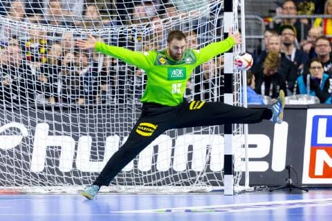 Goalkeeper Andreas Wolff No 33 Germany cant parry a throw Germany vs Spain Main Round Handball IHF Handball World Championship 23 01 19 Cologne North Rhine-Westphalia Germany Lanxess Arena Copyright: xAgentur54Gradx xFelixxKoenigx