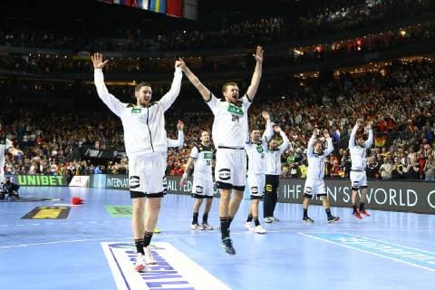 Hendrik Pekeler Germany Fabian Boehm Germany and the rest of the team celebrate the victory Germany vs Spain IHF Men Handball World Championship 23 01 2019 Photographer Neis Eibner Germany vs Spain IHF Men Handball World Championship 23 01 2019 Cologne Copyright: xEIBNER Alexander_Neisx EP_ANS