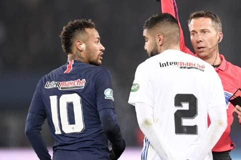 10 NEYMAR JR (PSG) - JOHAN HAMEL (ARBITRE) FOOTBALL : Paris SG vs Strasbourg - Coupe de France - 23 01 2019 AnthonyBIBARD FEP Panoramic 