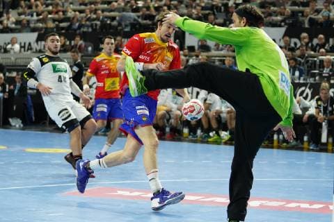 GER IHF WM 2019 Germany GER vs Spain ESP 23 01 2019 Lanxess Arena Cologne GER IHF WM 2019 Germany GER vs Spain ESP picture shows Silvio Heinevetter Goalkeeper GER 12 in duel against Viran Morros ESP 24 nordphotox xMeuter nph00351
