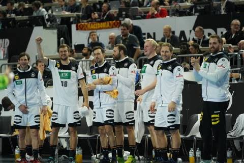 GER IHF WM 2019 Germany GER vs Spain ESP 23 01 2019 Lanxess Arena Cologne GER IHF WM 2019 Germany GER vs Spain ESP in picture picture shows the German bank is happy v l Uwe Gensheimer GER 3 Fabian Böhm Boehm GER 38 Patrick Groetzki GER 24 Patrick Wiencek GER 7 Steffen Weinhold GER 17 Andreas Wolff Goalkeeper GER 33 nordphotox xMeuter nph00351