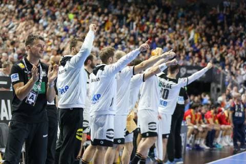 Applause from national coach Christian Prokop Germany coach Germany Spain Handball WM 2019 Cologne Copyright: xEIBNER rrzx ep_rrz