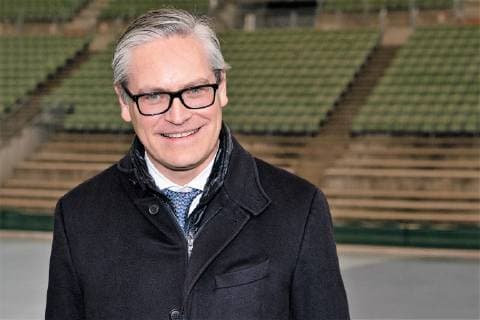 Alexander Otto Entrepreneur ECE Projektmanagement und Mäzen Portrait Portrait Starting shot for the modernization of the Rothenbaum Stadium Project partners present measures for the modernization of tennis grounds Hamburg Rotherbaum Hamburg Hamburg Germany Center Court Restaurant Rothenba