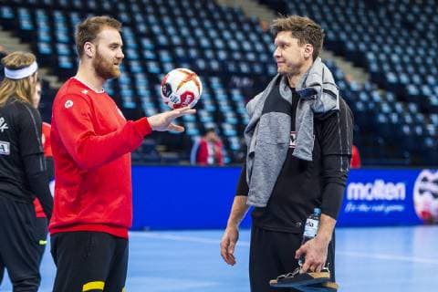 Hamburg Germany 24 January 2019 World Cup 2019 Men Semifinals Germany Press Conference v li Goalkeeper Andreas Wolff Germany THW Kiel Niklas Landin Hamburg Barclaycard Arena Germany