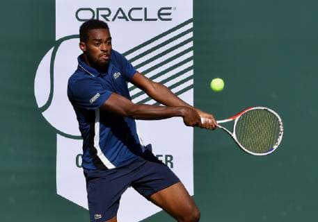 NEWPORT BEACH, CA - JANUARY 24: Darian King (BAR) chases down the ball in a match played during the Oracle Challenger Series, on January 24, 2019, at the Newport Beach Tennis Club in Newport Beach, CA. (Photo by John Cordes Icon Sportswire) TENNIS: JAN 24 Oracle Challenger Series Icon506190124030 EDITORIAL USE ONLY