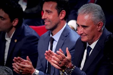 Brazil s head coach Tite (R) applauds during the Conmebol Brazil 2019 America s Cup bid, in Rio de Janeiro, Brazil, 24 January 2019. Brazil 2019 America s Cup bid !ACHTUNG: NUR REDAKTIONELLE NUTZUNG!  Copyright: xGustavoxDominguesx AME2706 20190125-636839774175786914