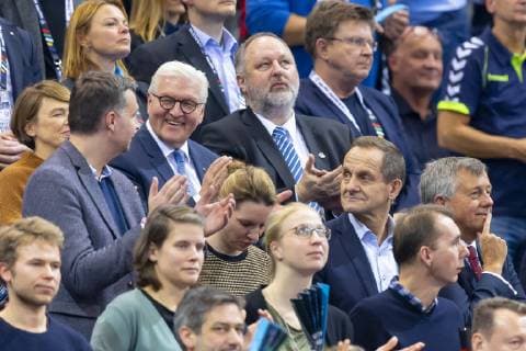 Frank Walter Steinmeier l Andreas Michelmann r and Alfons Hörmann bottom right Germany vs Norway Semifinal Handball IHF Handball World Championship 25 01 19 Hamburg Hamburg Germany Barclaycard Arena Copyright: xAgentur54Gradx xFelixxKoenigx