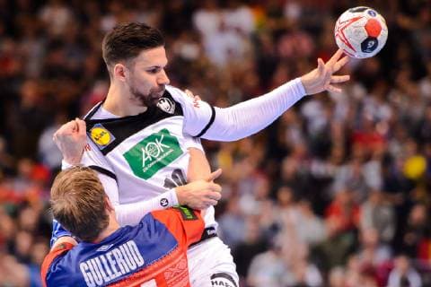 190125 Magnus Gullerud of Norway and Fabian Wiede of Germany during the IHF World Handball Championship match between Germany and Norway on January 25 2019 in Hamburg Photo Ludvig Thunman BILDBYR u0081N kod LT 35585,  Copyright: LUDVIGxTHUNMAN BB190125LT068