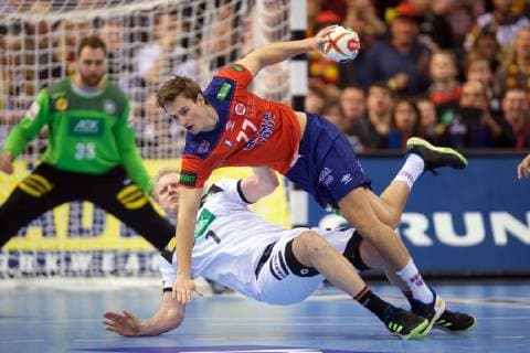 Handball Hamburg 25 01 2019 Mens World Championship 2019 Mens World Championship Germany GER Norway NOR ROD Magnus Norway No 77 Patrick Wiencek Germany No 07