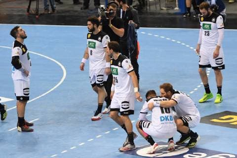 GER IHF WM 2019 Germany GER vs. Norway NOR 25 01 2019 GER IHF WM 2019 Germany GER vs. Norway NOR in picture the German team is hanging their heads after the defeat nordphoto xWitke nph00002