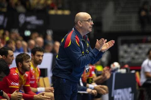 Coach Jordi Ribera Romans of Spain during the men s IHF Handball World Championship placement match 7 8 between Spain and Egypt in Herning Denmark Saturday Jan 26 2019 Herning Denmark,  Copyright: BoxAmstrup BoxAmstrupx COP105 spdk20190126-181756-L