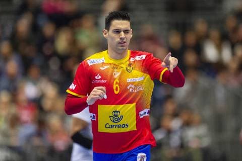 Angel Fernandez Perez 6 of Spain during the men s IHF Handball World Championship placement match 7 8 between Spain and Egypt in Herning Denmark Saturday Jan 26 2019 Herning Denmark,  Copyright: BoxAmstrup BoxAmstrupx COP105 spdk20190126-193941-L