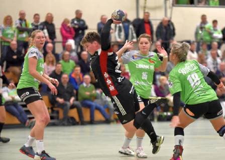 Nadja Bolze Zwickau middle handball 2 league Gedern Nidda vs Zwickau Nidda Copyright: xEIBNER Lehmbergx EP_eer