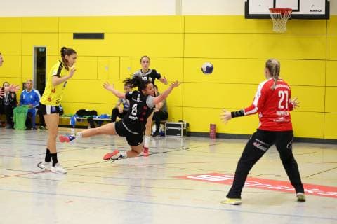Jasmin Dirmeier VfL Waiblingen goal throwing GER 2 league women HC Roedertal VfL Waiblingen 26 01 2019 Grosssalza Copyright: xEIBNER Skomudekx EP_eer