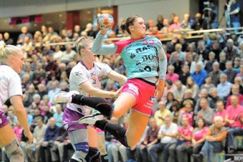 Julia Behnke TusSies Metzingen 93 TusSies Metzingen Handball HBF Ligaspiel EHF Cup Group stage 26 01 2019 Photo TBaur Eibner TusSies Metzingen vs. Herning Ikast Handbold Metzingen Copyright: xEibner-Pressefoto Tobi_Baurx EP_TBR