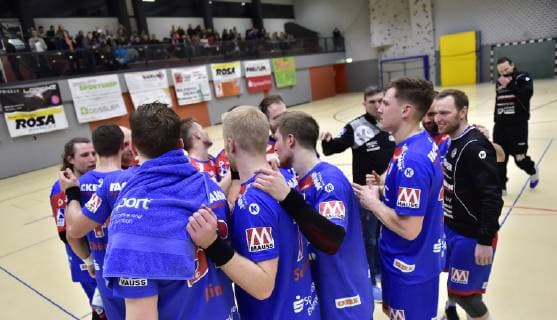 26 01 2019 Handball Season 2018 2019 Test match Friendship match HC Erlangen HCE Rimpar Wolves OGo Team Team HC Erlangen HCE after end of game