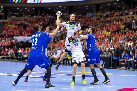 Paul Drux Nr 95 Germany and Steffen Faeth Nr 23 Germany vs Luka Karabatic Nr 22 France Ludovic Fabregas Nr 23 France and Nedim Remili Nr 5 France Germany vs France Match for 3rd place Handball IHF Handball World Championship 27 01 19 Herning Denmark Jyske Bank Boxing Copyright: xAgentur54Gradx xFelixxKoenigx