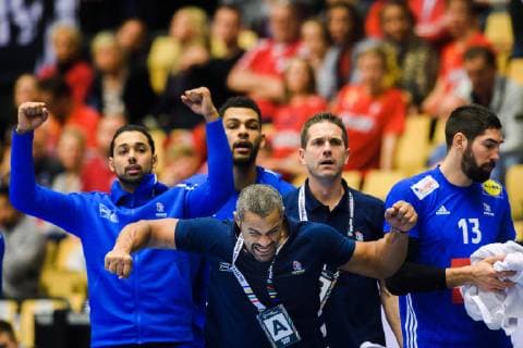 190127 Didier Dinart head coach of France looks dejected during the IHF World Handball Championship bronze medal game between Germany and France on January 27 2019 in Herning Photo Ludvig Thunman BILDBYR u0081N kod LT 35587,  Copyright: LUDVIGxTHUNMAN BB190127LT026