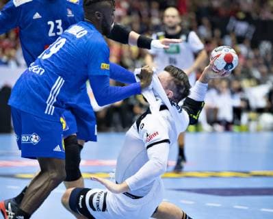 Luc Abalo of France against Jannik Kohlbacher of Germany during the men s IHF Handball World Championship bronze medal match between Germany and France in Herning Denmark Sunday Jan 27 2019 Herning Jylland Denmark,  Copyright: HenningxBagger HenningxBaggerx COP101 spdk20190127-153917-L