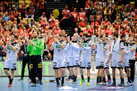 190127 Players of Germany thanks the supporters after the IHF World Handball Championship bronze medal game between Germany and France on January 27 2019 in Herning Photo Ludvig Thunman BILDBYR u0081N kod LT 35587,  Copyright: LUDVIGxTHUNMAN BB190127LT045