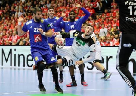 Jannik Kohlbacher behind Luka Karabatic Ludovic Fabregas Dika Mem Sport Handball World Championship World Championship Men Match for 3 Place Season 2018 2019 27 01 2019 Germany GER DHB vs France FRA