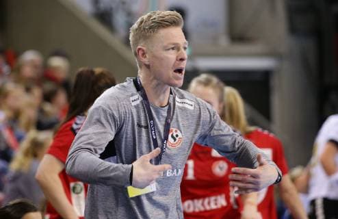 BAU Ludwigsburg Handball SG BBM Bietigheim vs Team Esbjerg Jesper Jensen Trainer Esbjerg