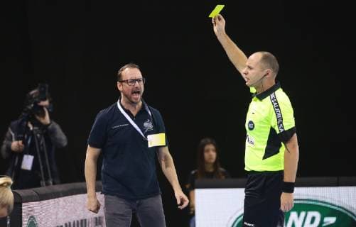 BAU Ludwigsburg Handball SG BBM Bietigheim vs Team Esbjerg Yellow Card for Martin Albertsen Coach BBM