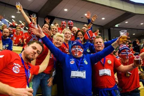 190127 Supporters of Norway ahead of the IHF World Handball Championship final between Norway and Denmark on January 27 2019 in Herning Photo Ludvig Thunman BILDBYR u0081N kod LT 35588,  Copyright: LUDVIGxTHUNMAN BB190127LT062