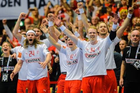 190127 Substitutes of Denmark celebrates after the IHF World Handball Championship final between Norway and Denmark on January 27 2019 in Herning Photo Ludvig Thunman BILDBYR u0081N kod LT 35588,  Copyright: LUDVIGxTHUNMAN BB190127LT130