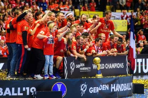 190127 Players of Denmark celebrates at the podium with the trophy after the IHF World Handball Championship final between Norway and Denmark on January 27 2019 in Herning Photo Ludvig Thunman BILDBYR u0081N kod LT 35588,  Copyright: LUDVIGxTHUNMAN BB190127LT149