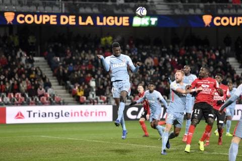 25 KAMIL GLIK (MONA) - 11 MARCUS THURAM (EAG) - 32 BENOIT BADIASHILE (MONA) FOOTBALL : Guingamp vs Monaco - Coupe de la Ligue BKT - 29 01 2019 AnthonyBIBARD FEP Panoramic 